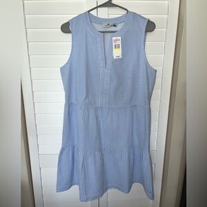 NWT Vineyard Vines Seersucker Tiered Dress